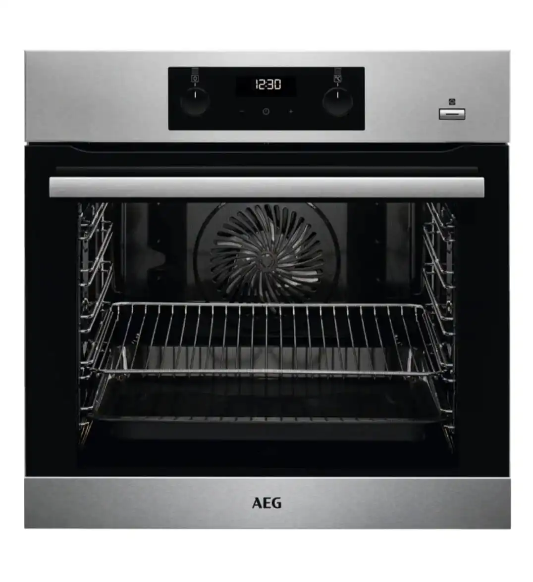 Electric oven with grill